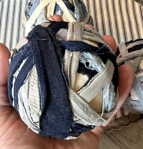 3 Primitive Style Rag Wrapped Fabric Balls Rustic Decor Farmhouse Blue Denim - Picture 5 of 7