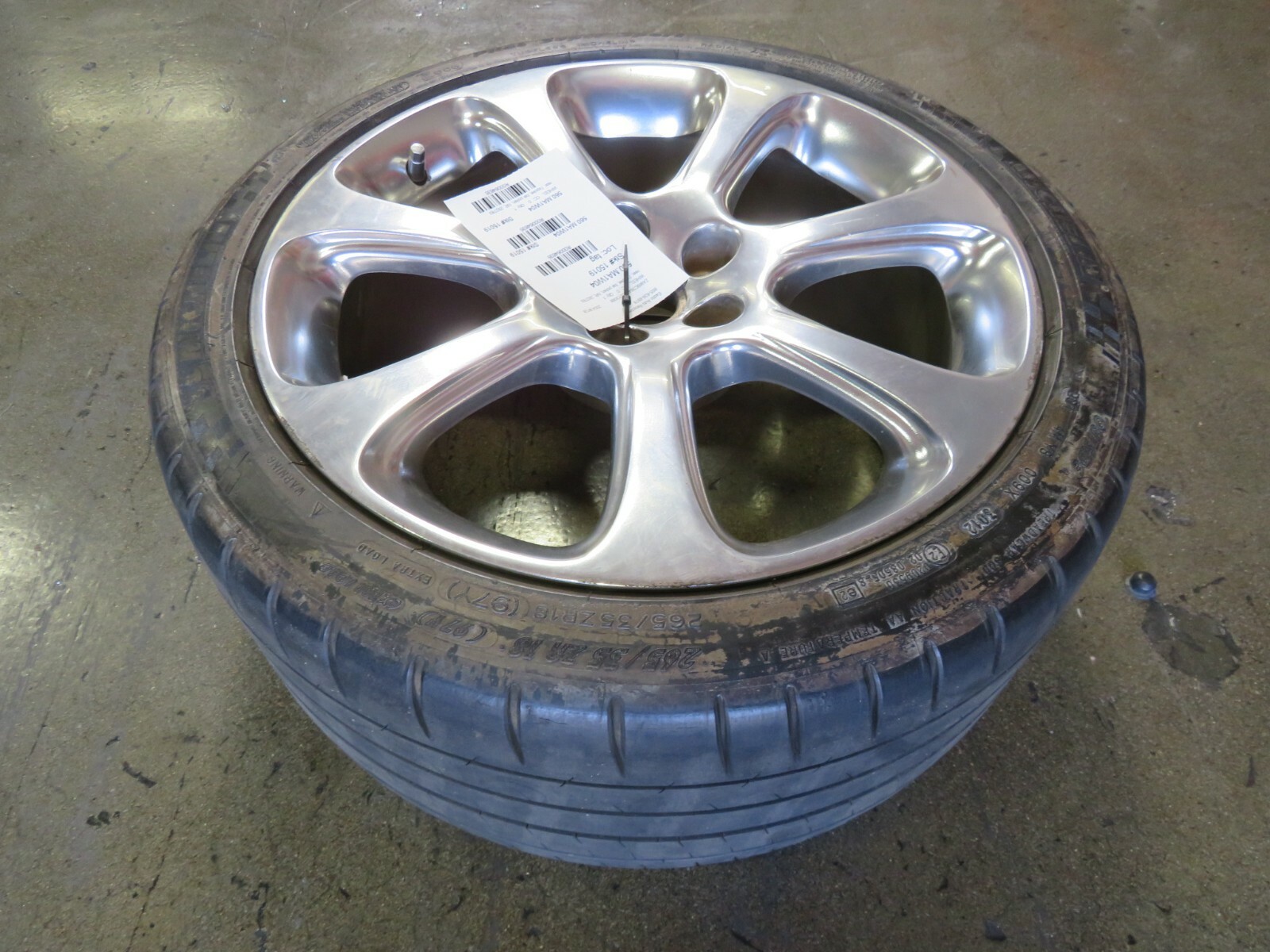 Maserati M128 Coupe, Rear, Ball Polished, 7 Spoked, Used, P/N 292783