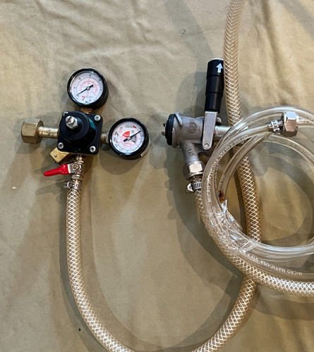 Micro Matic Compressed Gas regulator   PL 60 with Beer Keg Coupler