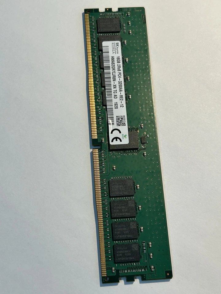 Hynix HMA82GR7CJR8N-XN 16GB 2Rx8 PC4-3200AA ECC REG Server RAM - Image 3 of 4