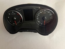 Compteur Audi V8