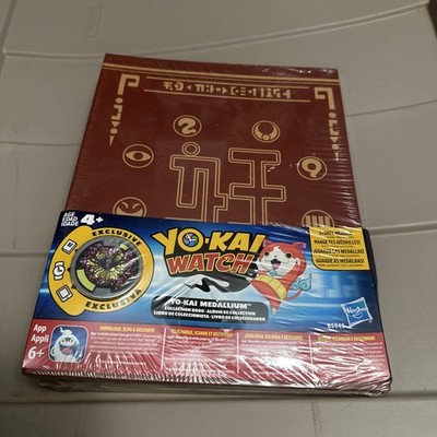 NIP Hasbro Yokai Yo-kai Watch Medallium Collection Album Book NEW sealed 2015