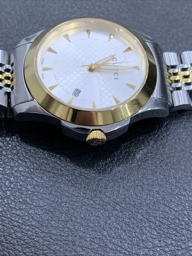 Gucci G-Timeless 38 mm Estuche Plateado, Dorado (YA126409) - Imagen 9 de 10