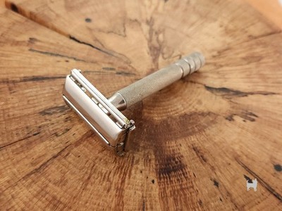 Gillette 40s Style Super Speed Y3 1954 VTG DE Safety Razor