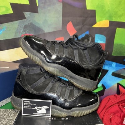 Size 9.5 - Jordan 11 Retro Cap and Gown 2018
