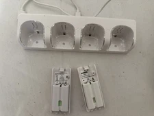 Wii Remote Charging Dock – Used– Includes 2 Battery Packs