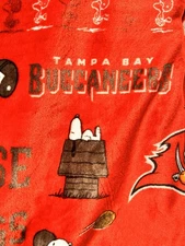 NWT Peanuts NFL Tampa Bay Buccaneers 60"x70" Super Soft Plush Throw Blanket