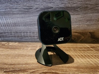 ADT RC8325-V2 Pulse Wireless Network Day Night Security Camera 720p Cloud Link