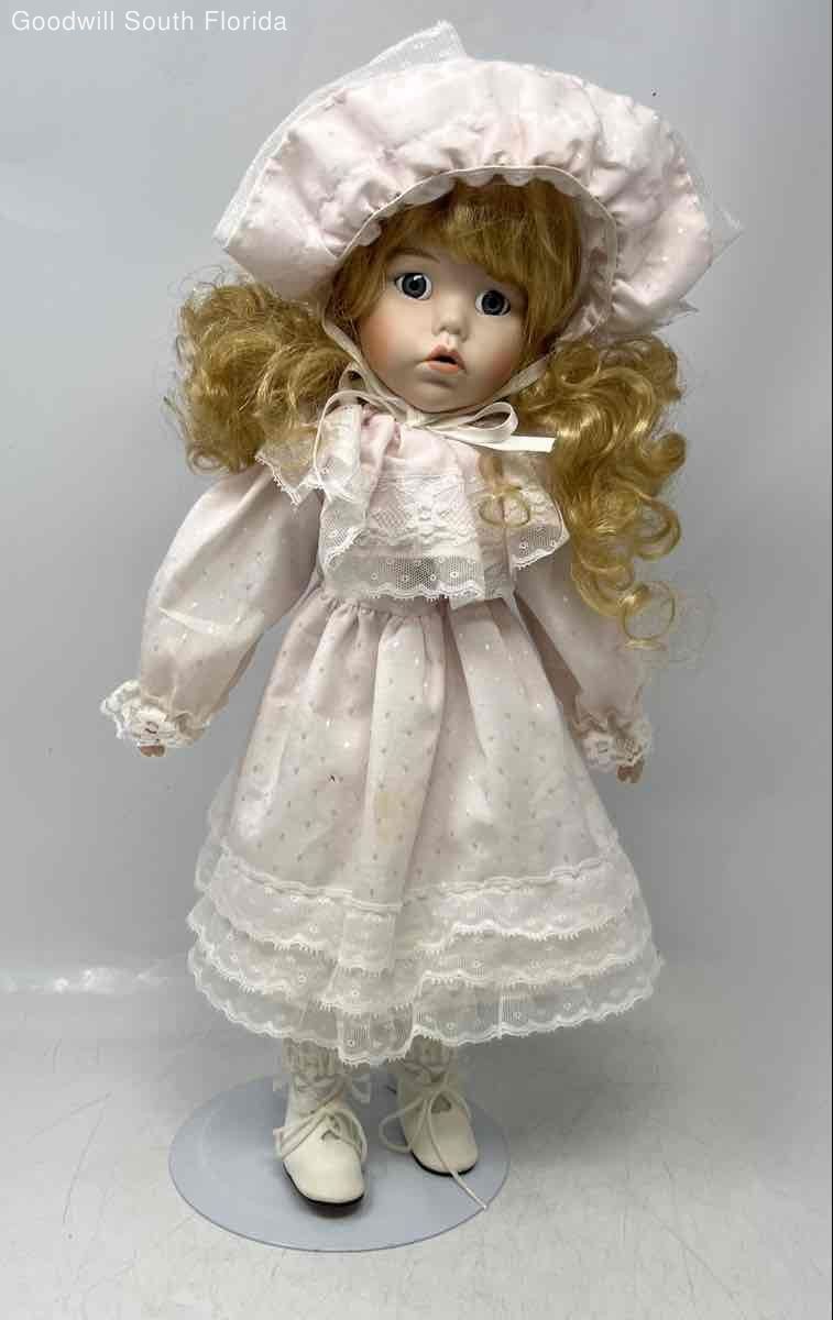 Blonde Hair Blue Eyes Porcelain Doll Collection With Pink Bonnet Outfit