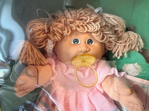 Authentic Vintage Rare Coleco Cabbage Patch Kids Doll in Mint Condition