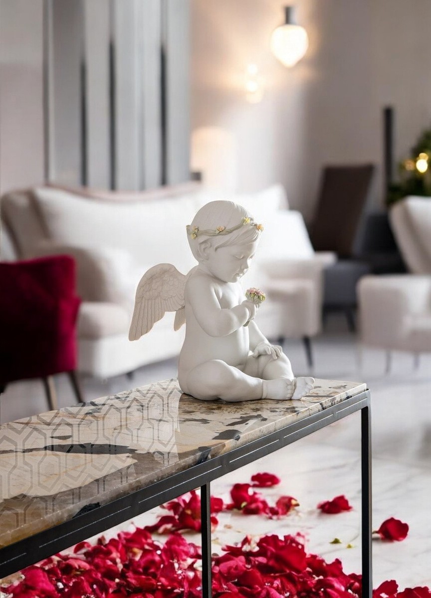Lladró Celestial Angel Figurine – Matte White Porcelain Angel