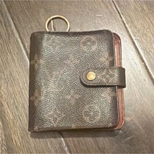 Louis Vuitton Monogram Brown Wallet Snap Closure Zip Coin Pocket Key Ring