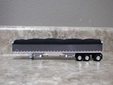 DCP 1/64 Wilson Gunmetal Gray Tri-axle Hopper Bottom Grain Trailer Farm Toy