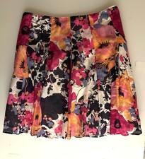 New York  Company Bright Floral Print Fully Lined Pleated Side Zip Skirt Sz 16