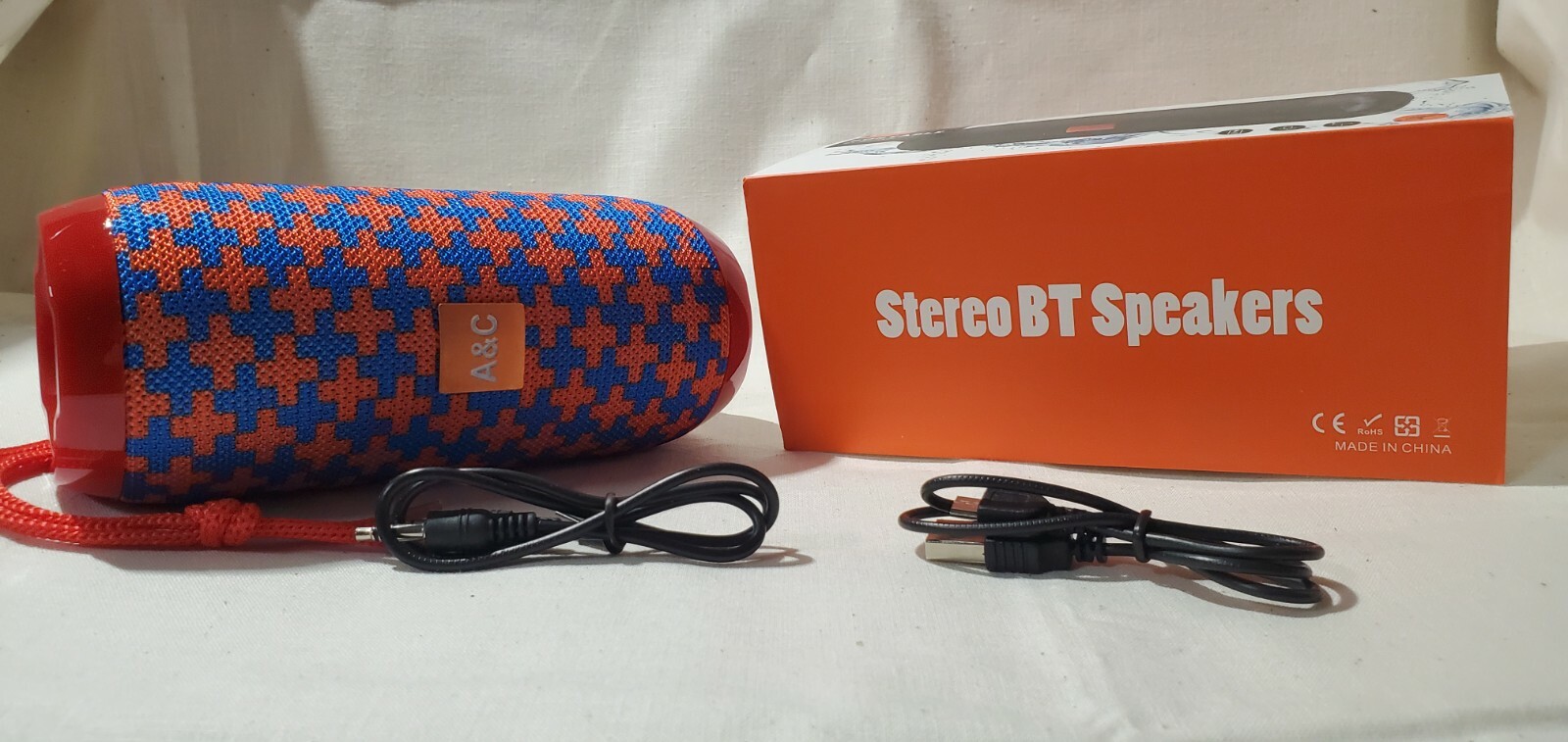 Portable Bluetooth speaker with powerful sound and long battery life-image