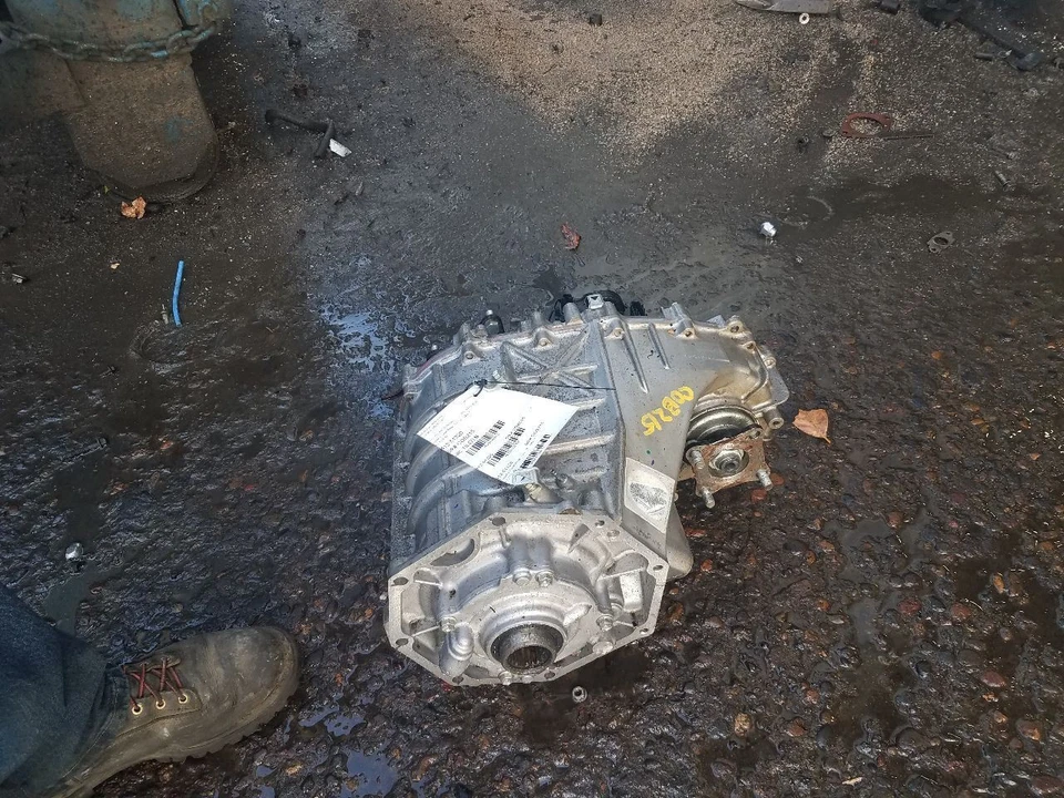 Transfer Case AWD Fits 08-22 SEQUOIA 28140912 Foto 2 de 4