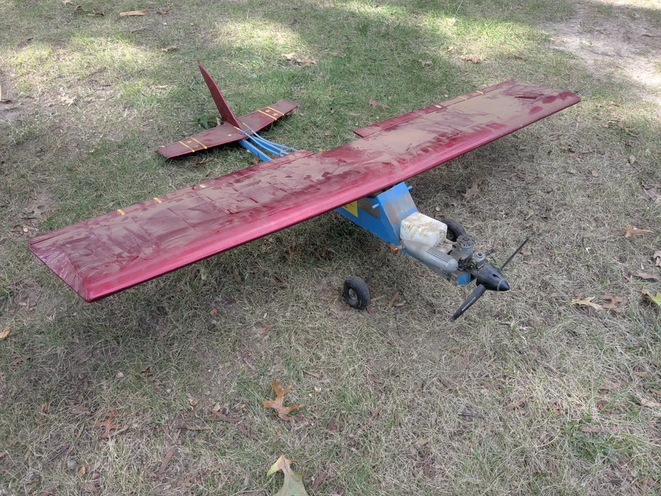 Lote de aviones a gas Nitro RC de colección, controles remotos, reparación de piezas, Futaba, Kyosho  Foto 2 de 4