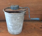 Vintage Jiffy Hand Crank 2 Quart Galvanized Metal Ice Cream Maker — photo 6