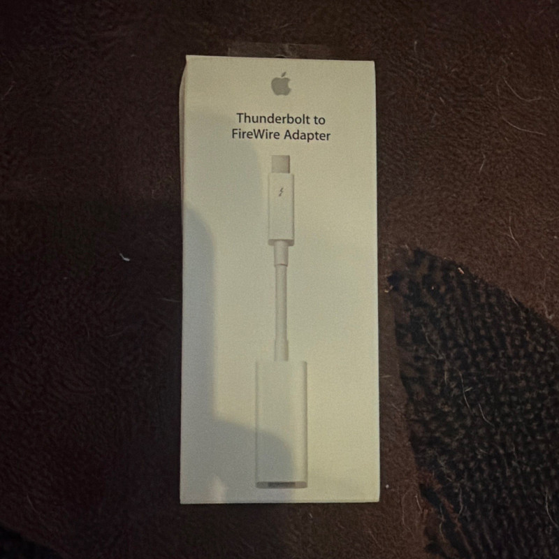 Apple Thunderbolt Male to FireWire 800 9-Pin Female Adapter A1463 White