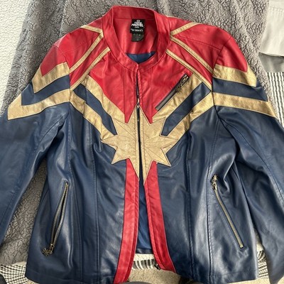 Marvel Captain Marvel Star Jacket NWT Her Universe Women s Faux Leather XL