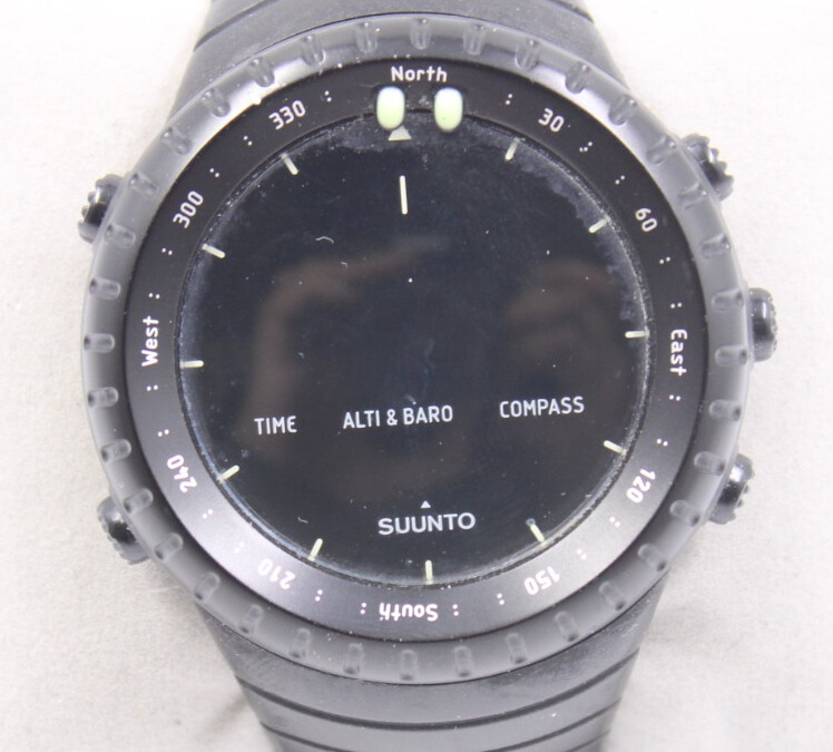 SUUNTO Core GPS Altimeter Barometer Digital Wristwatch Spares/Repairs
