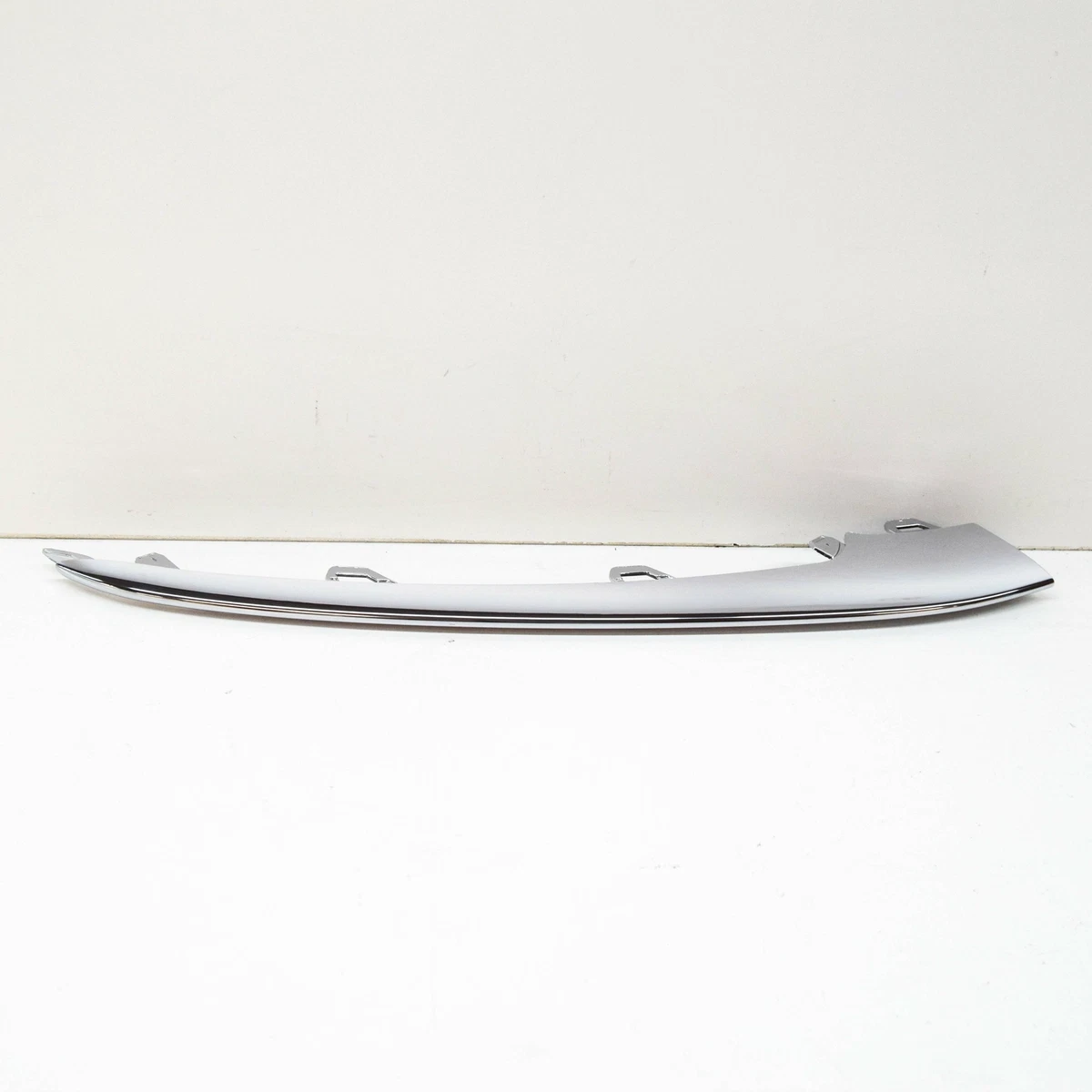 NEW MERCEDES-BENZ S W222 FRONT BUMPER LEFT ORNAMENTAL TRIM  