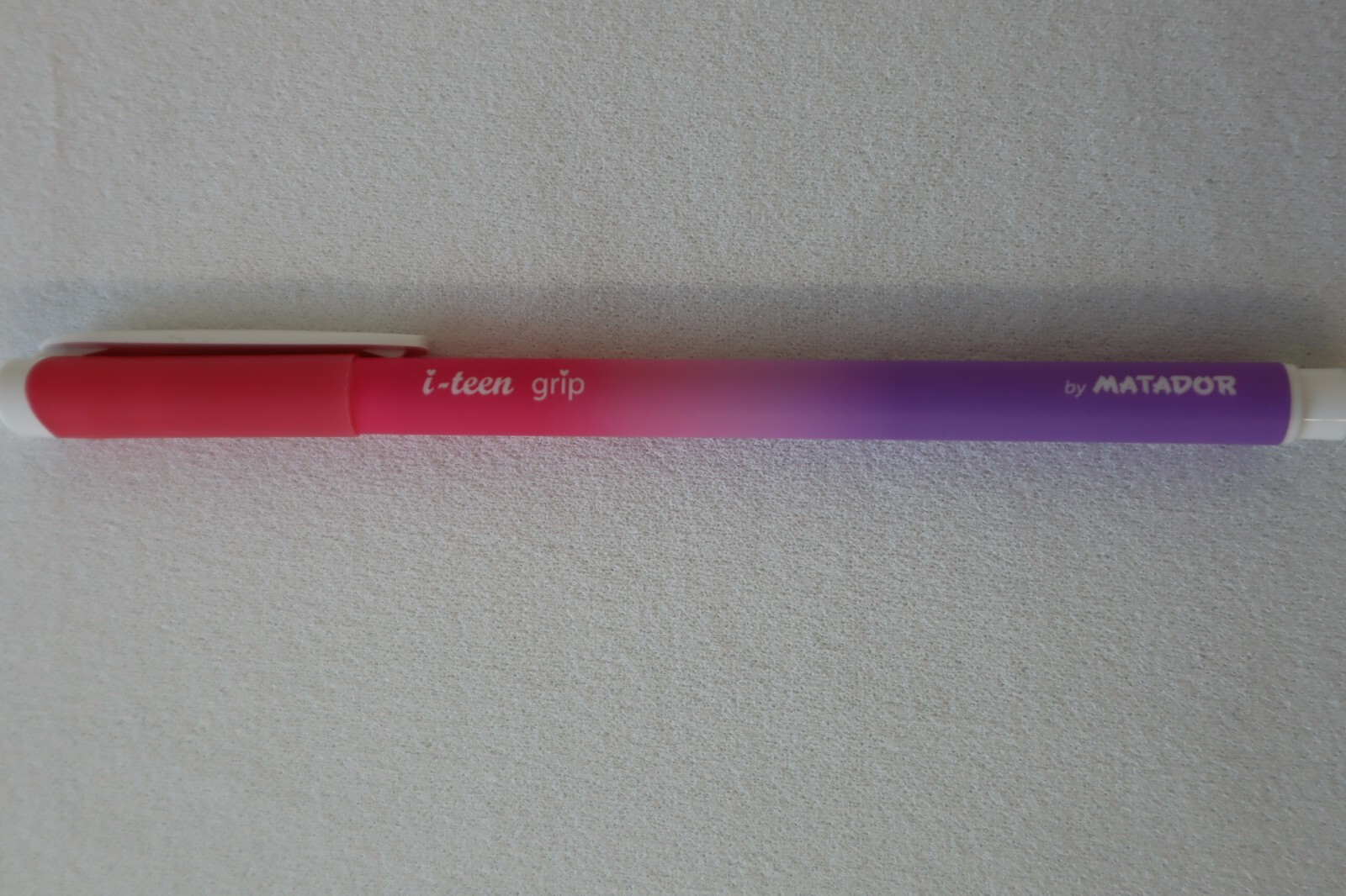 Matador ITeen Grip Ball Pen Black, Blue & Red Ink 6 PackVersatile