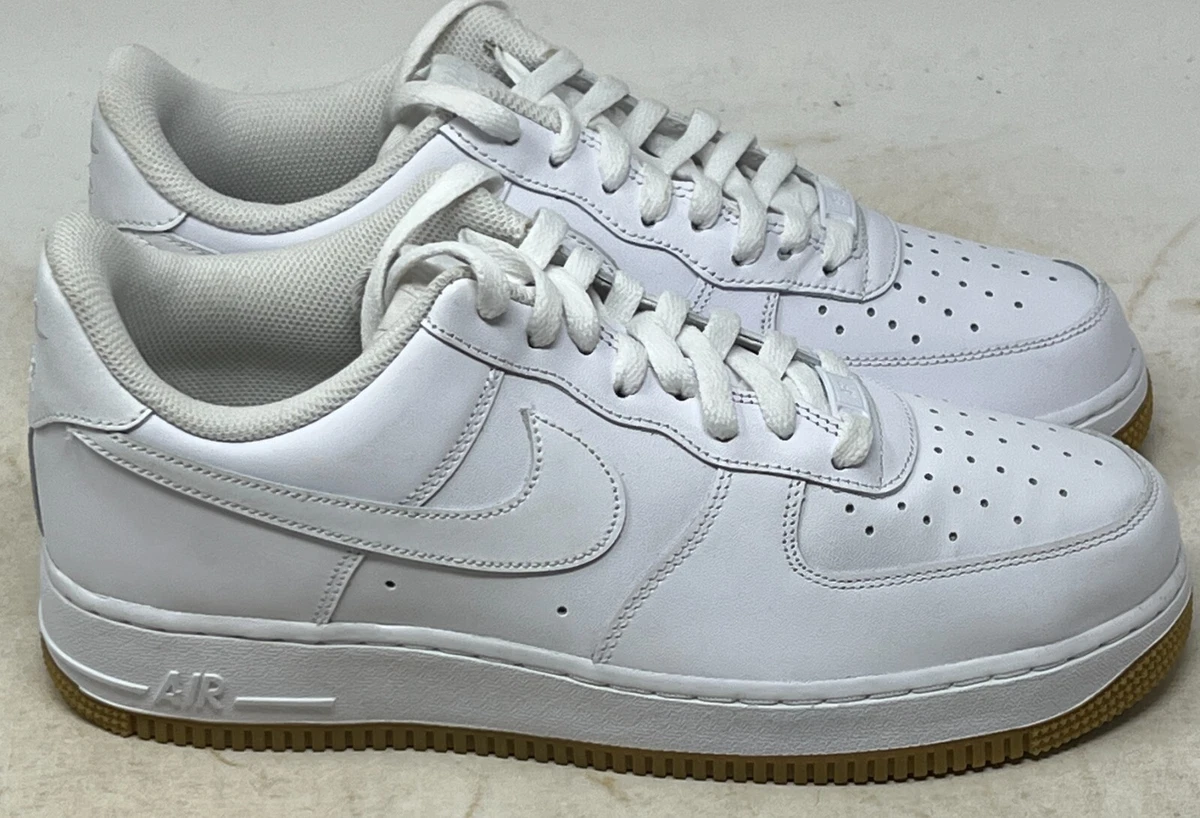 Shop Nike Air Force 1 Low '07 DJ2739-100 white