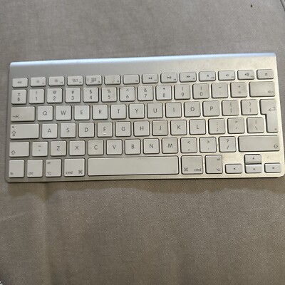 Genuine OEM Apple Magic Keyboard Wireless Bluetooth A1314 iMac