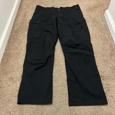 5.11 Tactical Men's Icon Cargo Pants Straight Fit Size 38x30 Black