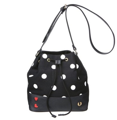 Fred Perry Amy Winehouse Bucket Drawstring Shoulder Bag Purse Polka Dot BLK USED