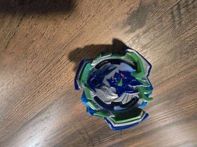 BEYBLADE BURST HASBRO OGRE 05 COLLECTIBLE TOY WITH RANDOM LAUNCHER