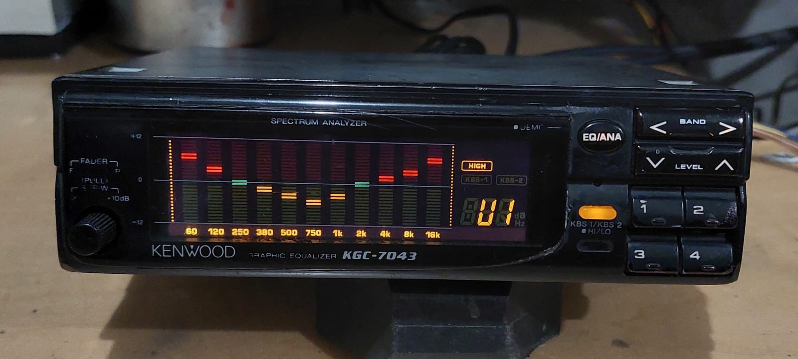 Old School Vintage Kenwood Equalizer Kgc-7043 Made In Japan Fully Working