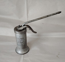 VINTAGE EAGLE METAL OIL CAN OILER NO. 33 FINGER PUMP 6 OZ Made In USA
