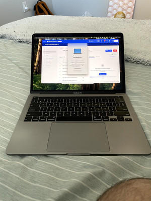 2020 Apple MacBook Pro 13.3'' w/ Touch Bar, i5 1.4GHz 16GB Silver (AZERTY)