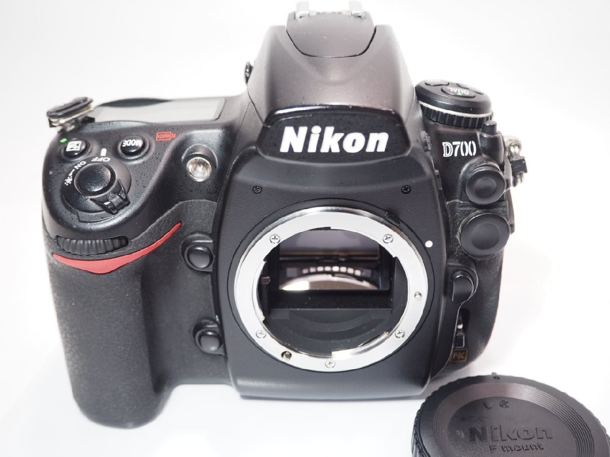 ニコン Nikon D700 ＋MB-D10 Nikon D700 12.1 MP Full Frame Digital