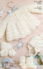 BABY knitting pattern vintage  matinee coat hat booties mitts  dk   18/19  in 