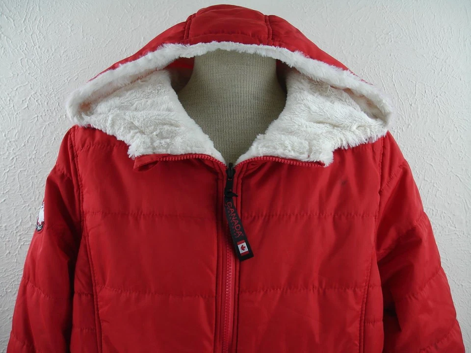 Canada Weather Gear Women's PLUS sz 1X Reversible Red White Faux Fur Jacket Coat - Image 2 of 4