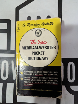 The New Merriam-Webster Pocket Dictionary 1967 Paperback Vintage 
