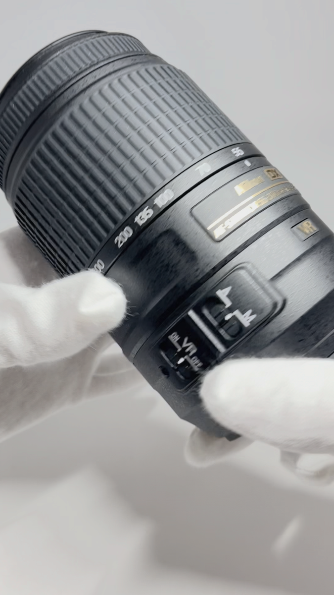 Nikon AF-S DX NIKKOR 55-300mm f/4.5-5.6 G ED VR Lens [Exc+5] From