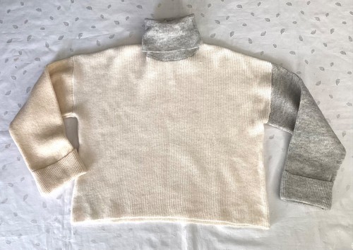 NWT Mango Relaxed Ribbed Knit Turtleneck Sweater in Ivory Beige Gray Size M