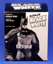 DC DIRECT BATMAN BLACK & WHITE STATUE BY GEORGE PEREZ 1511/3800