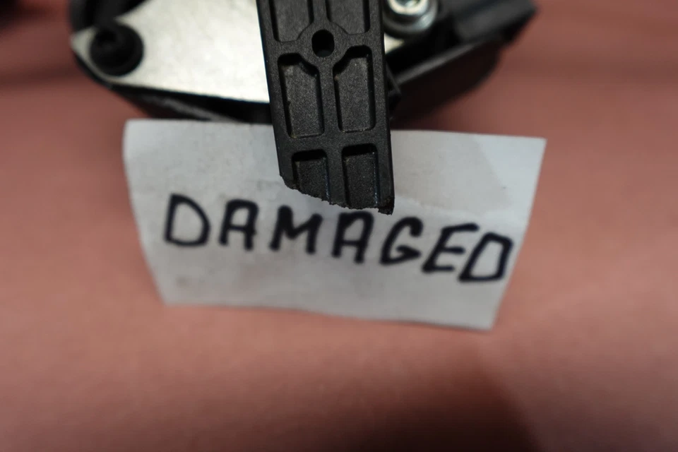 Ducati Multistrada 1200 1200 1200S 2010-2019 válvula de escape servomotor (dañado) Foto 3 de 4