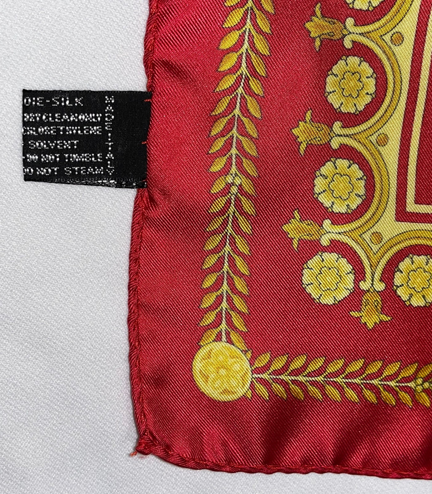 Versace Silk Pocket Square - Red/Gold Floral Pattern thumbnail 4