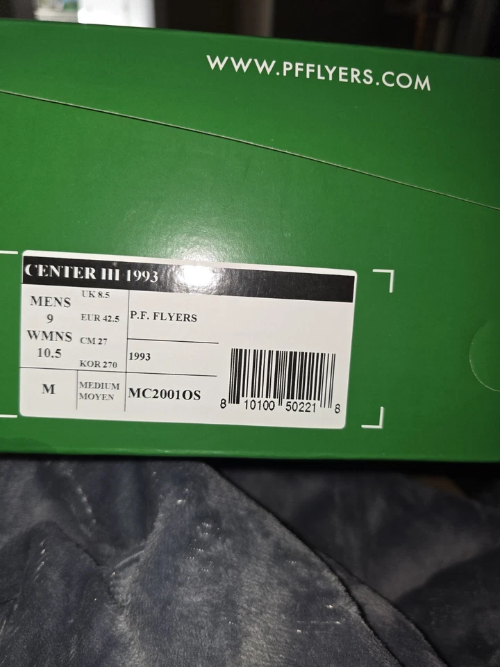 Black PF Flyers Center III 1993 - W: 10.5, M: 9 - NIB - Image 3 of 4