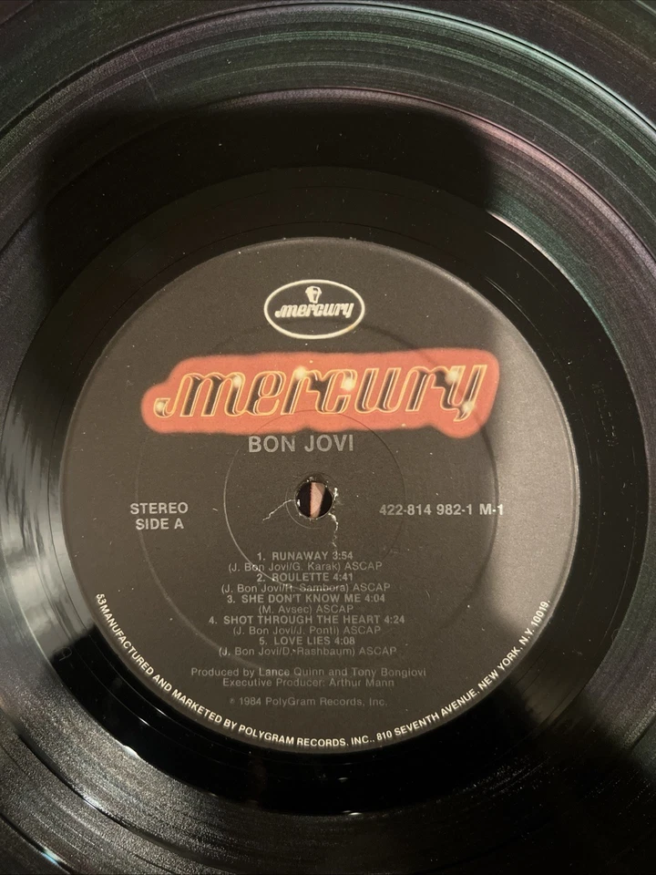 Bon Jovi Self Titled 1984 Vinyl LP  (VG+) “CLEAN” Foto 2 de 3