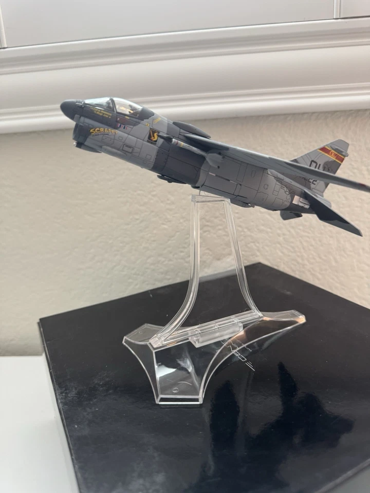 1/72 Century Wings A-7D Corsair II, USAF 162 TFS 178 TFG OHIO ANG Foto 2 de 4