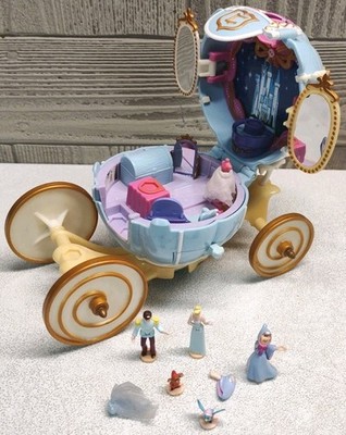 1999 Vintage Disney bluebird Cinderella Royal Carriage Play set