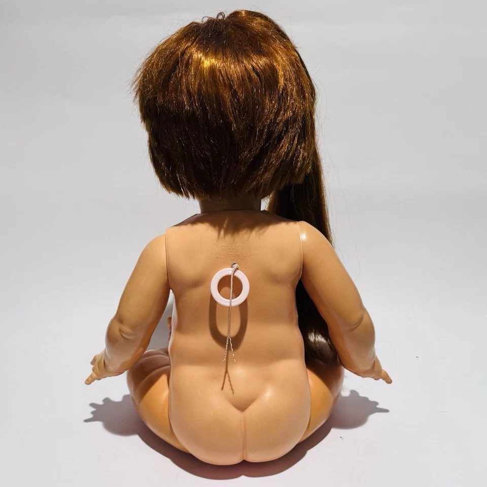 Muñeca Baby Crissy vintage de Ideal Toys 1974 Hair Grows & Works  Foto 3 de 4