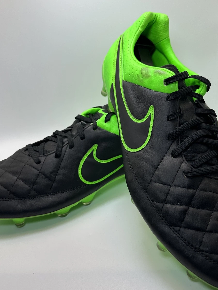 Preços baixos em Tênis de futebol Nike Tiempo Legend V | eBay